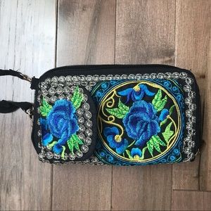 Stylish Embroidered Crossbody/Wallet
